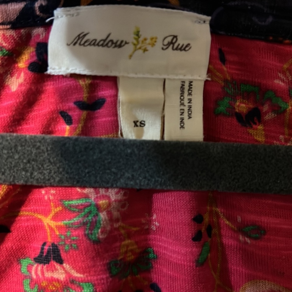 Multicolored Tunic Top - Picture 5 of 6